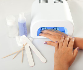 Corso Ricostruzione Unghie Roma